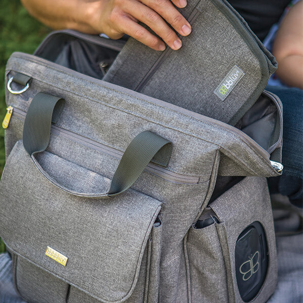 Metrö: Complete Backpack Diaper Bag  || Metrö: Sac à couche convertible